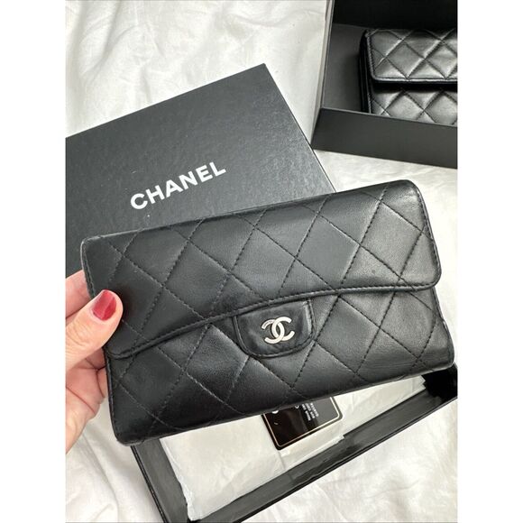 CHANEL Flap Wallet Quilted Black Silver Tone Hardware W/box - Picture 2 of 16